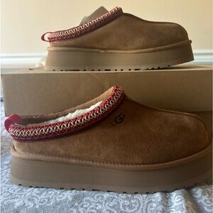 UGG TAZZ Chestnut SZ9